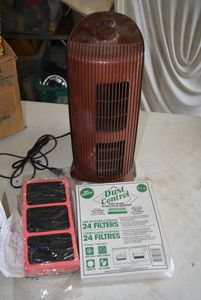 lot 115 image: Hunter Air Purifier and Filters