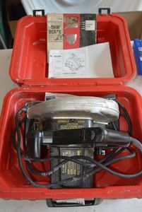 lot 172 image: Craftsman Circular Saw 7 14 and Case