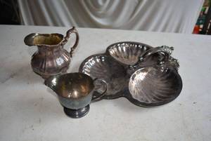 lot 48 image: Silver Serving Set, (Creamers, Silverware and Tray), Stamped Silver Plate and Made in Sheffield England E.P. N and Wallace Silver Plate