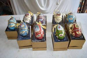 lot 78 image: Mr. Christmas Musical Egg Ornament Collection, Battery Operated