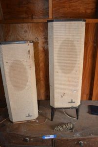 lot 255 image: Pair of Vintage Speakers