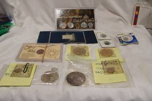 lot 392 image: Assorted Coins and Copies, See Pictures Includes Admiral Gardner Coin, Holy Year 1975 Set, and More