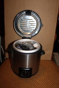 lot 207 image: Cooks Essentials 1 Quart Deep Fryer (Still in Packaging)