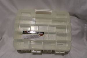 lot 393 image: Two sided Art Bin Satchel w fixed and removable dividers. Model 8211AB