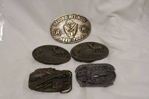 lot 472 image: (5) Belt buckles. Includes BASS Anglers 30th anniversary and Sportsman Outdoor buckles. Record Hit Run buckle is solid brass.