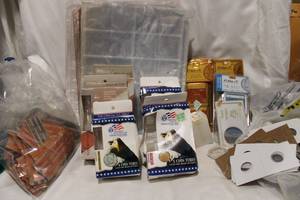 lot 511 image: Currency Holders Plastic and Paper Tubes, Protective Sheets