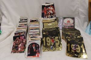 lot 524 image: Basketball Trading Cards