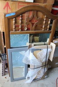 lot 544 image: Dresser Mirror and Two Mirrored Cabinet Fronts