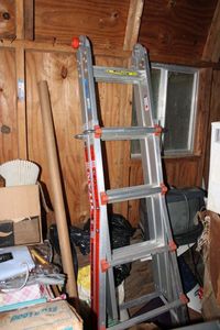 lot 549 image: Little Giant Ladder System