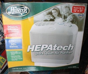 lot 552 image: Hunter Ultra Quiet Clean Air Purifier (Still in Box)