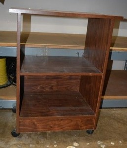 lot 18 image: Rolling EntertainmentMicrowave Cart