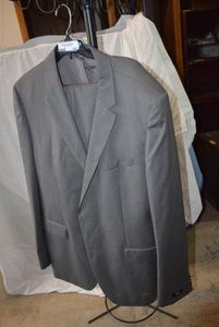 lot 181 image: Mens Boss Guabello Suit Pant and Jacket Gray Size 50L (Still with Tags, Untailored)