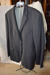 lot 165 image: Mens Dress Jacket Boss Made in Turkey