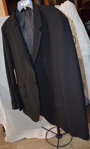 lot 154 image: Mens Dress Jacket Boss Made in Croatia