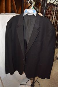 lot 147 image: Mens Dress Jacket Armani Collezioni, Black Made in Jordan