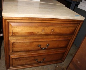 lot 9 image: Pennsylvania House Nightstand with Stone Top, One Drawer needs Hardware