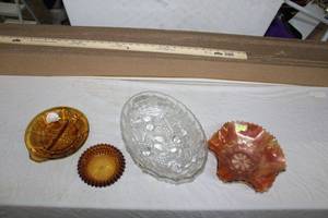 lot 132 image: Carnival Glass Bowl, Indiana Glass Ashtray, Clear Glass Grape Motif Fruit  Bowl
