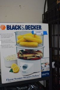 lot 61 image: Black & Decker Flavor Scenter Steamer Deluxe, Still in Box
