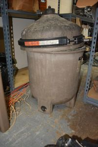 lot 72 image: Pool DE Filter