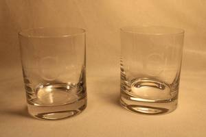 lot 378 image: Set2 Crystal hi ball barware glasses with C monogram 4H No chips
