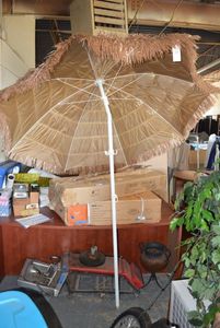 lot 252 image: Casun Garden Beach Umbrella
