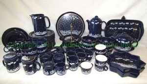 lot 7 image: Waechtersbach made in west Germany ceramic winter theme serving set