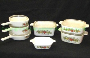 lot 15 image: Corning ware baking dish set