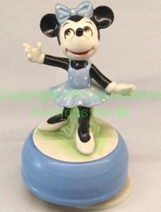 lot 122 image: Vintage Disney Minnie Mouse, Schmid Bros. ceramic music box