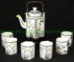 lot 48 image: Vintage 1950s Toku sei porcelain tea serving set