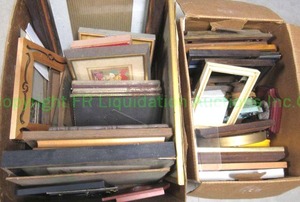 lot 261 image: Assorted picture frames as shown