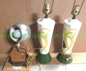 lot 263 image: Matching lamp bases and desk lamp