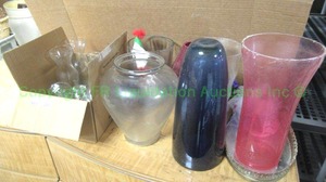 lot 265 image: Assorted glassware and vases as shown