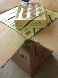 lot 290 image: Pyramid decorative Christmas ornaments, 1 case full