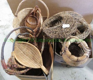lot 201 image: Assorted baskets as shown