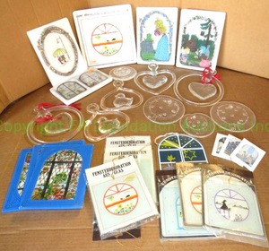 lot 221 image: Print on glass hanging decor and more as shown