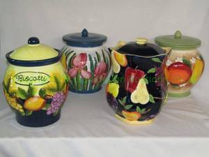 lot 30 image: Nonnis hand painted ceramic lidded cookie jars as shown