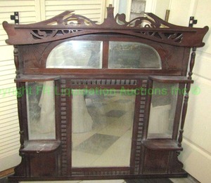 lot 110 image: Antique mahogany wood vanity mirror for vanity dresser