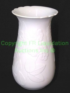 lot 161 image: Vintage Kaiser West Germany ceramic vase