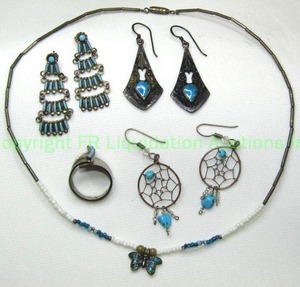 lot 332 image: (5) Sterling silver jewelry. Includes 3 pairs of Turquoise earrings, a Turquoise ring (adjustable, Size 7, unmarked) and a liquid sterling silver bead necklace (unmarked).