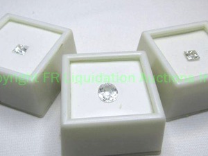 lot 374 image: (3) White Zircon gemstones. Varying sizes.