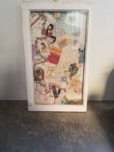 lot 19 image: Quilt themed wall hanger