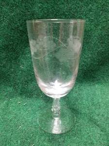 lot 117 image: Crystal glasses