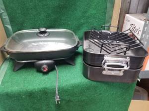 lot 168 image: Camerons professional cookware