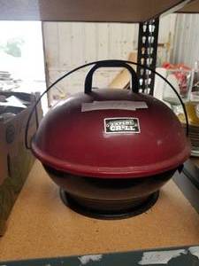 lot 173 image: Grill