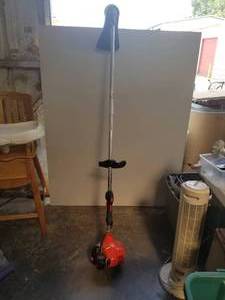 lot 180 image: Echo weed eater
