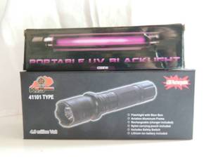 lot 56 image: Portable UV black light    KS light flashlight stun gun  NIP