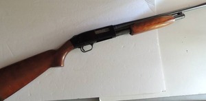 lot 1 image: NEW HAVEN 12 GAUGE PUMP SHOTGUN  600 A 3   FULL CHOKE  CHAMBERED FOR 2 34 & 3