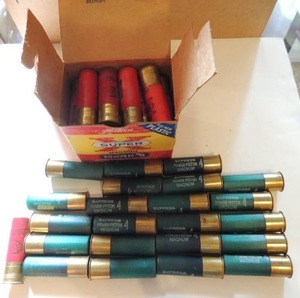 lot 114 image: 16 gauge Remington peters 4 shot mag qty 22   Western super x 6 shot 1 box of 24   & 1 paper hull 2 shot