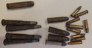 lot 105 image: VARIOUS AMMO -  38 X 4   22 x9    25-35W x4  .401 Winchester self loading x 1