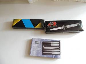 lot 64 image: Kentucky cutlery spring assist quick release,   lock blade flag , and 5 piece lock pick set